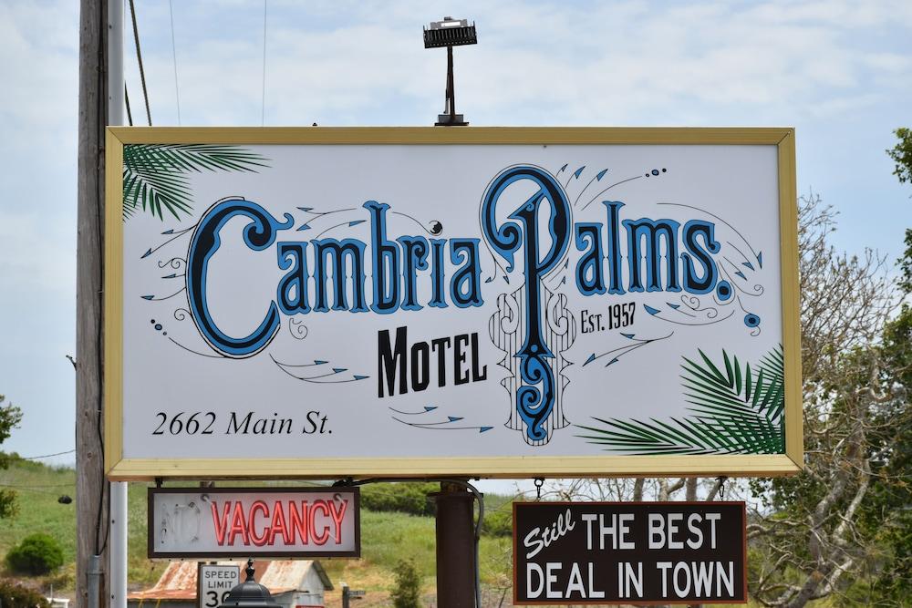 Motel Palms 2*
